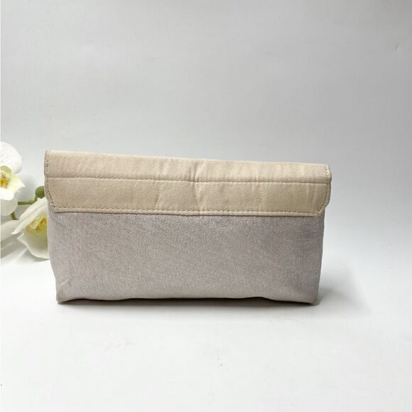 BVGARI Shimmering Clutch Bag - Picture 3 of 7